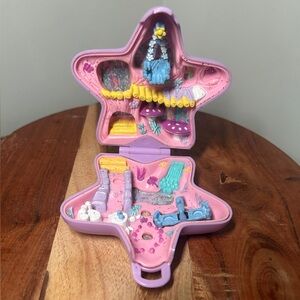 Vintage Polly Pocket 1992 Fairy Fantasy Compact Toy